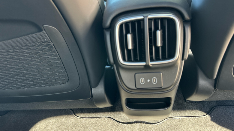 Hyundai IONIQ 6 239kW Ultimate 77kWh 4dr AWD Auto Electric Saloon